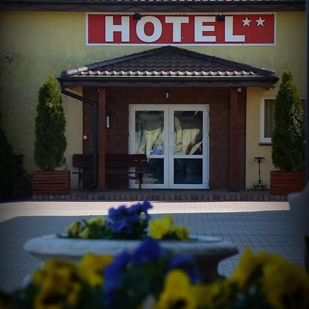 Hotel Marco Plonsk Szkolna 115 Экстерьер фото