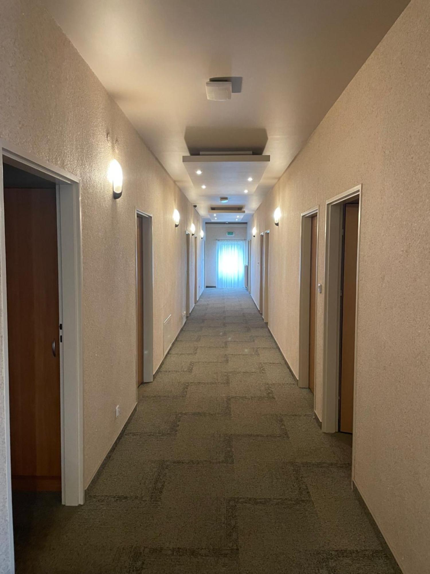 Hotel Marco Plonsk Szkolna 115 Экстерьер фото